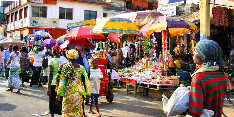 accra market.jpg