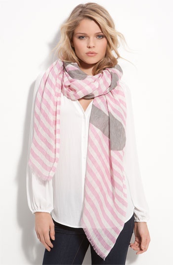 detacher foulard lin