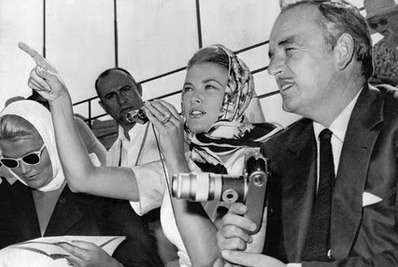 foulard facon grace kelly